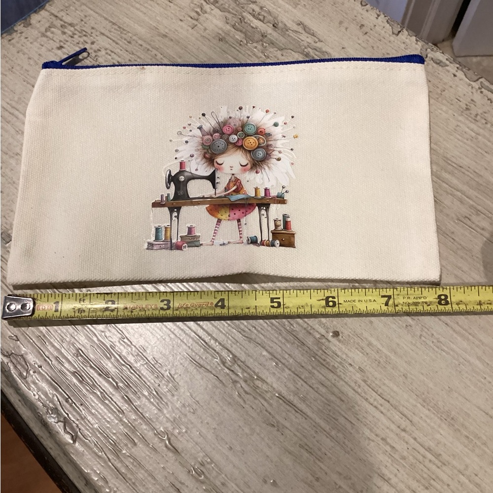 Boutique: Cute Cream Zipper Pouch with Colorful Design